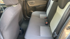 Toyota Yaris 1.5 VVT-i Icon Tech 5dr Petrol Hatchback